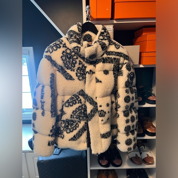 Moncler x Palm Angels Shearling Puffer - Picture 5 of 9